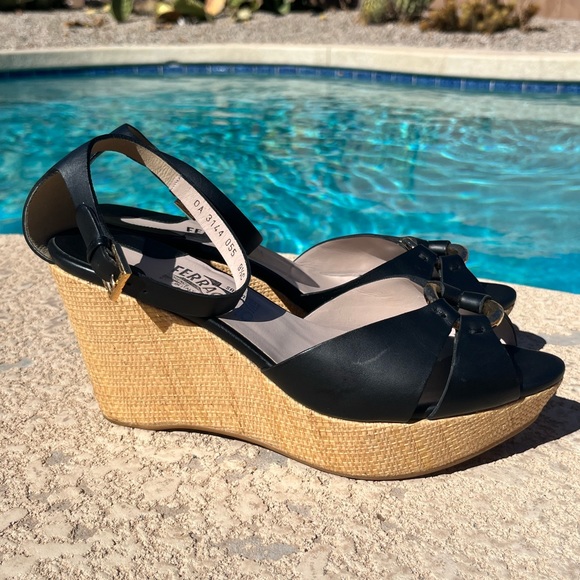 Black Salvatore Ferragamo Duccia wedge sandals size 9.5 - Picture 2 of 6